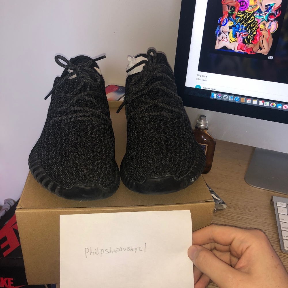 Yeezys pirate black